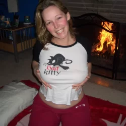 20260702-milf-porno-bad-kitty (6).webp